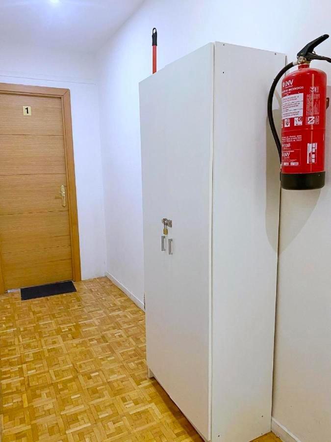 Apartamentos Travelstep La Latina Мадрид Экстерьер фото